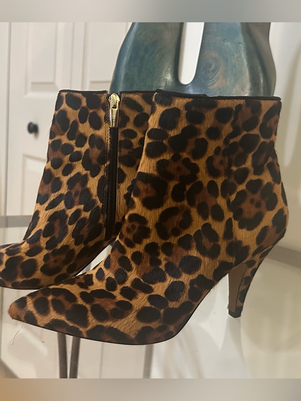 Vince Camuto Leopard Print Hair on Hide Ankle Boots - Sz 6.5